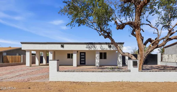 $450,000 | 426 North 105th Street, Mesa, AZ 85207