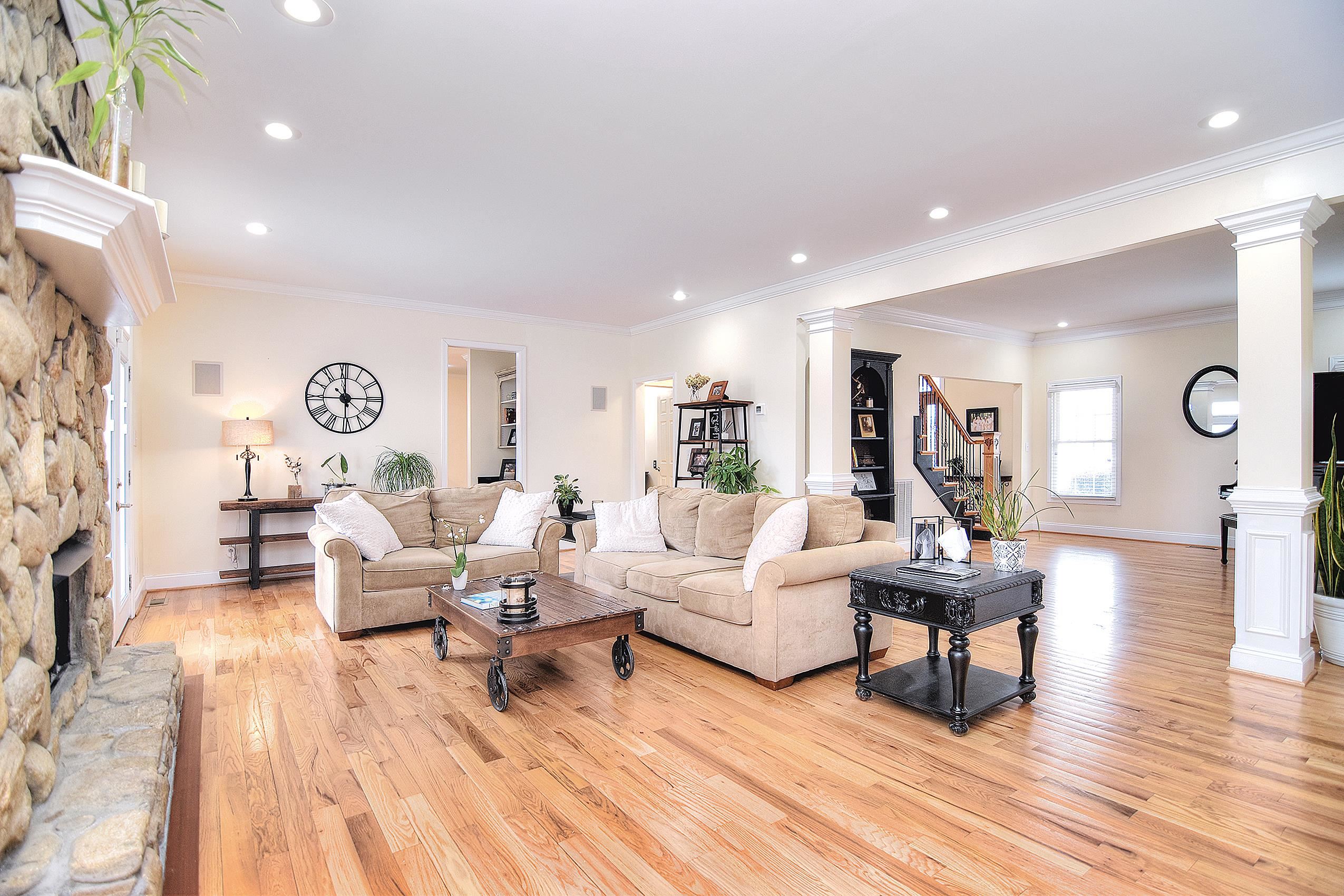 323 Fishermans Cove Inman, SC 29349 - Photo 10 of 20 Living Room