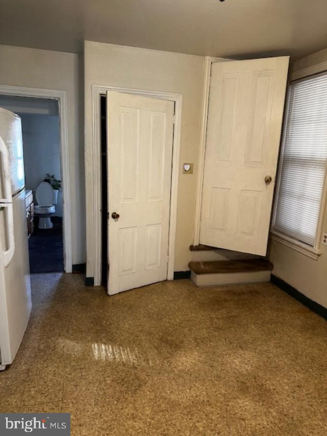 335 Chestnut Street Pottstown, PA 19464 - Photo 31 of 32 a view of an empty room with a window
