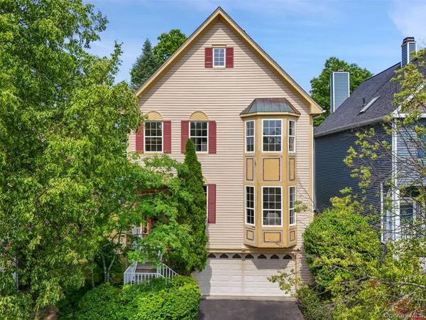$705,000 | 36 Scofield Court, Peekskill, NY 10566