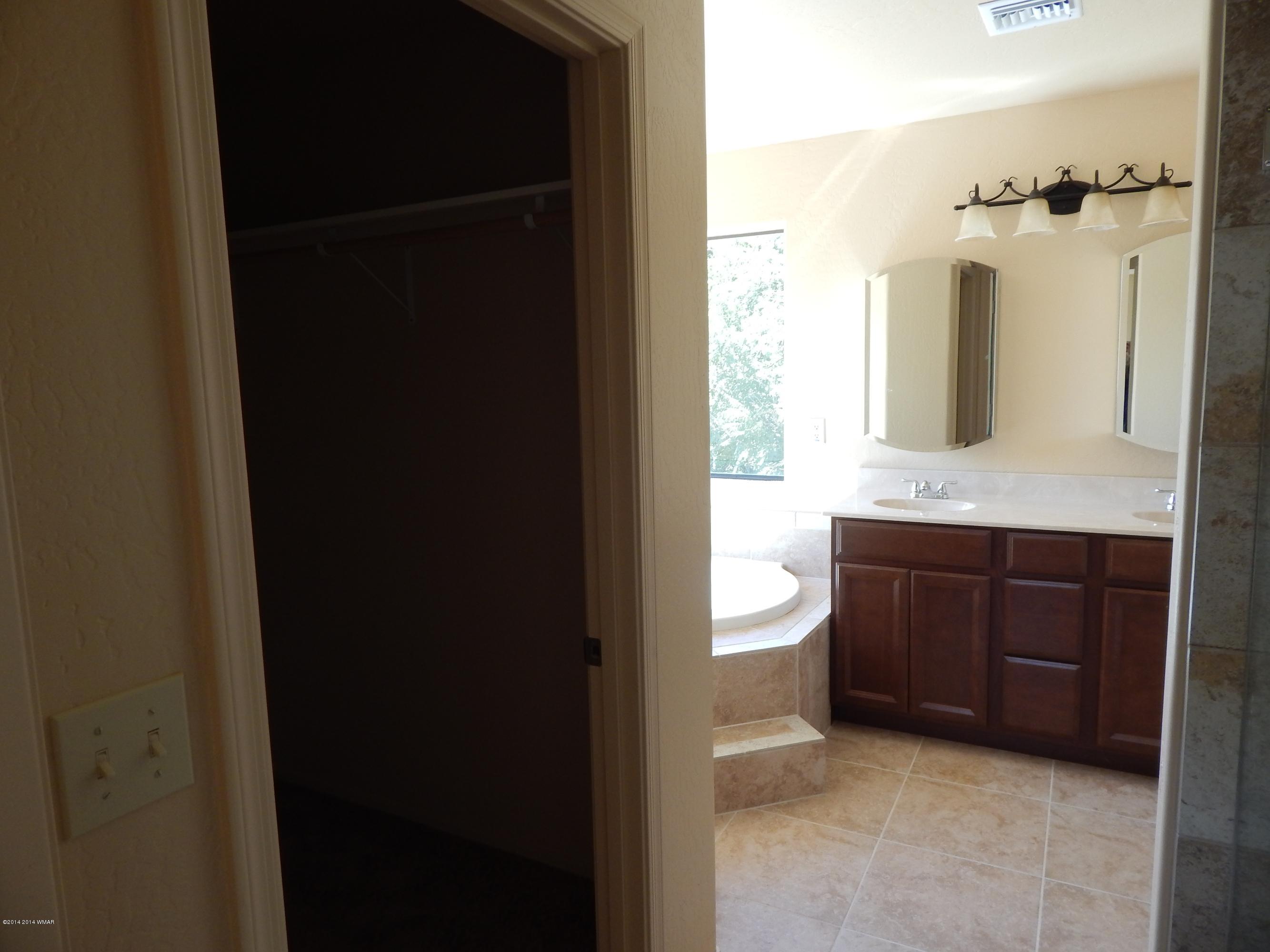 481 North Voigt Street Springerville, AZ 85938 - Photo 13 of 19