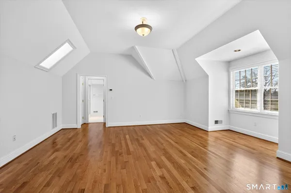 $1,650,000 | 7 Winhall Lane, West Hartford, CT 06105