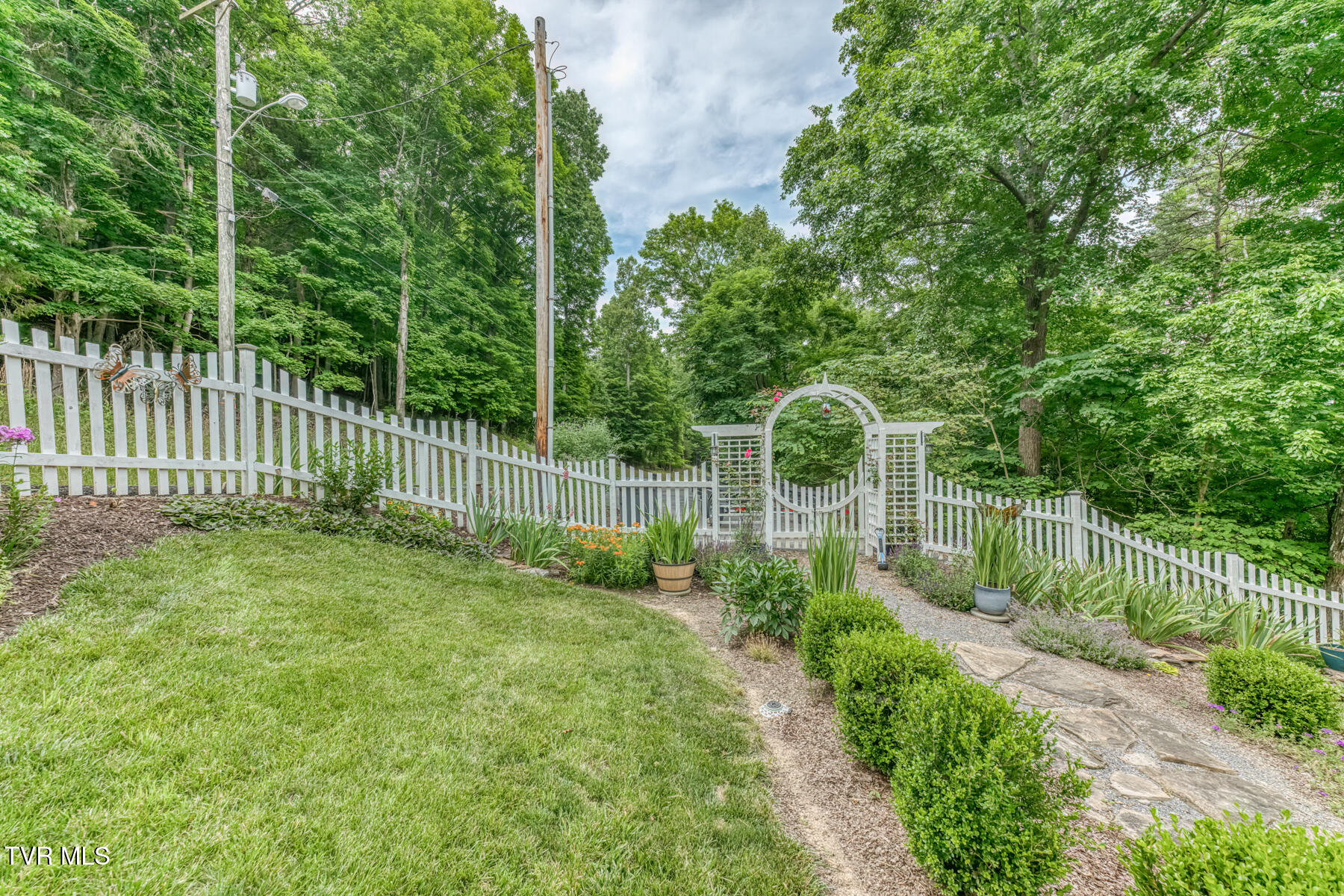 4100 Cooks Landing Road Kingsport, TN 37664 - Photo 50 of 76 4100 Cooks Landing Rd-51