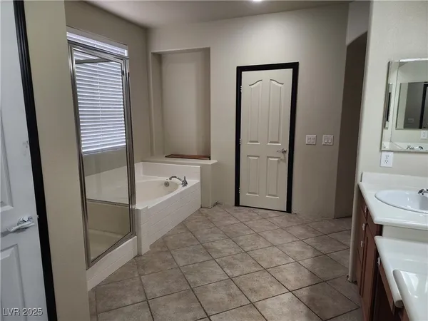 $3,500 | 3259 Rapace Lane, Las Vegas, NV 89141