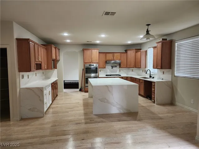 $3,500 | 3259 Rapace Lane, Las Vegas, NV 89141