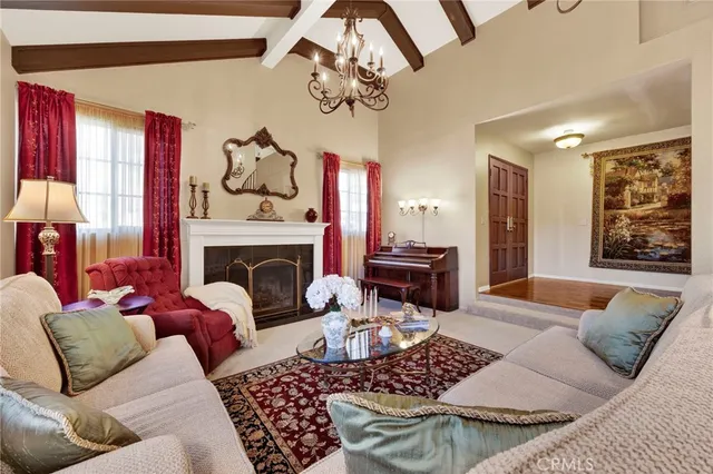 $2,159,000 | 2234 Flintridge Drive, Glendale, CA 91206