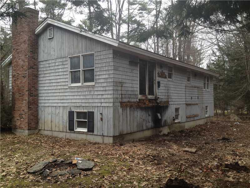 3 Tarkiln Hill Road Raymond, ME 04071 - Photo 2 of 5 Exterior Back.