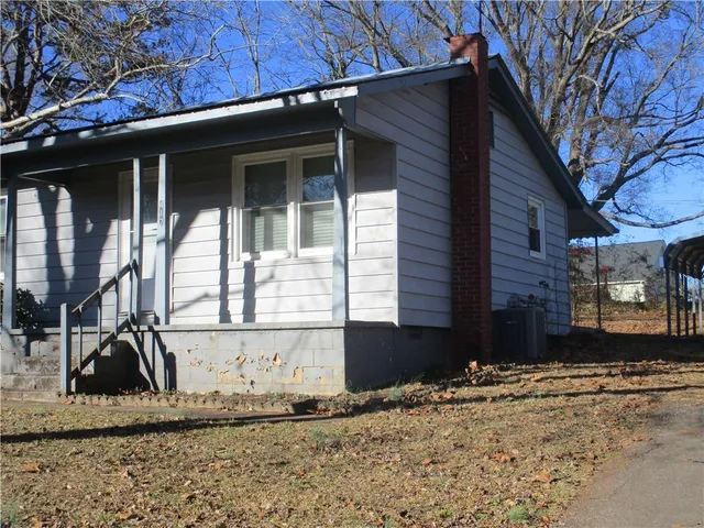 $120,000 | 417 Welborn Road, West Union, SC 29696