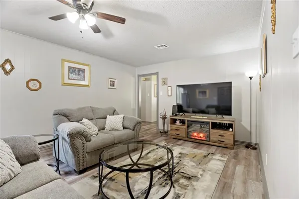 $244,000 | 1415 Meadowlark Drive, Hillsboro, TX 76645