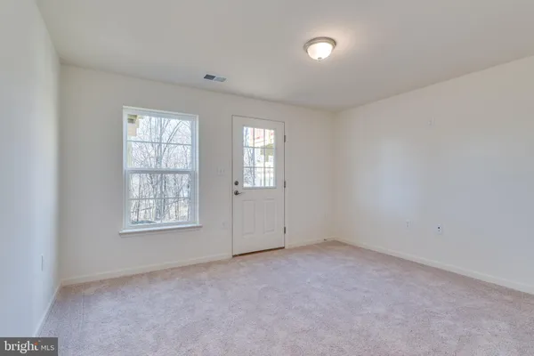 $1,900 | 49 Capshaw Road, Martinsburg, WV 25403