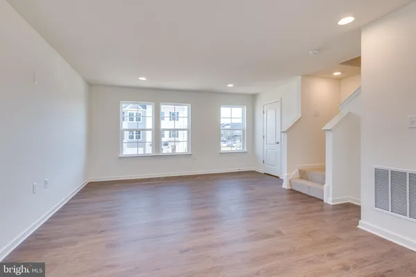 $1,900 | 49 Capshaw Road, Martinsburg, WV 25403