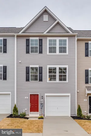 $1,900 | 49 Capshaw Road, Martinsburg, WV 25403