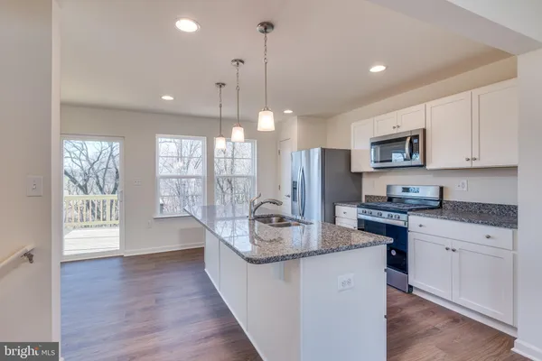 $1,900 | 49 Capshaw Road, Martinsburg, WV 25403