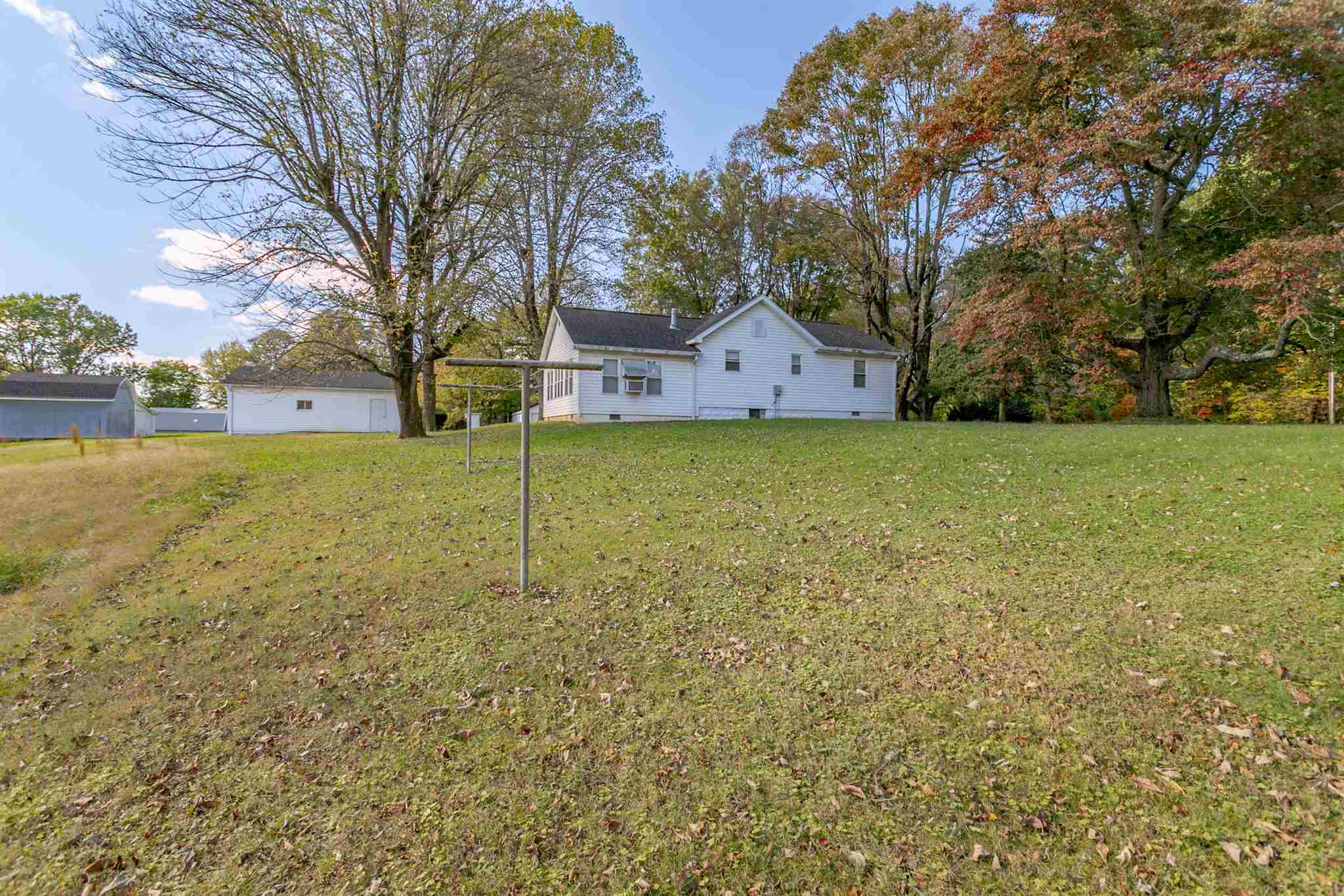 941 Campbell Road Evansville, IN 47725 - Photo 16 of 20 Gallery Image 16