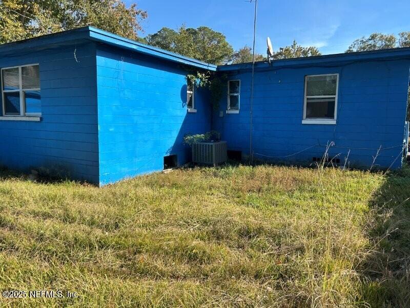 4117 Santee Road Jacksonville, FL 32209 - Photo 30 of 47 a view of a backyard