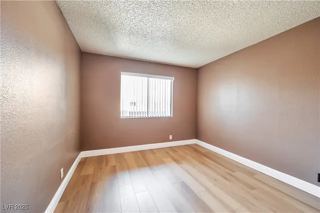 $224,900 | 3151 North Soaring Gulls Drive, Unit 2050, Las Vegas, NV 89128