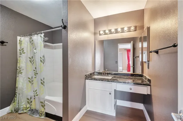 $224,900 | 3151 North Soaring Gulls Drive, Unit 2050, Las Vegas, NV 89128