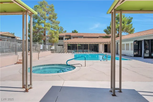 $224,900 | 3151 North Soaring Gulls Drive, Unit 2050, Las Vegas, NV 89128