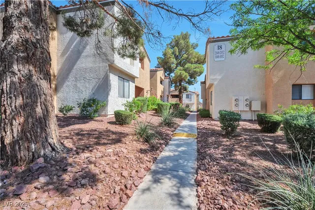 $224,900 | 3151 North Soaring Gulls Drive, Unit 2050, Las Vegas, NV 89128