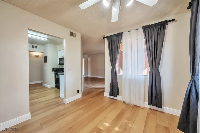 $224,900 | 3151 North Soaring Gulls Drive, Unit 2050, Las Vegas, NV 89128
