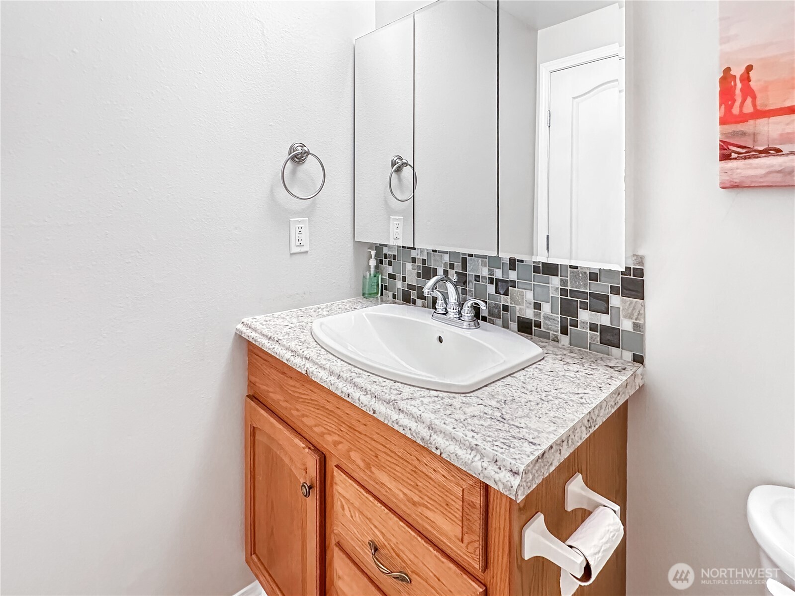 820 Cady Road, Unit E102 Everett, WA 98203 - Photo 37 of 39 Gallery Image 37