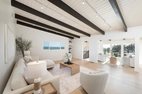 $2,998,000 | 355 Ave Alhambra, El Granada, CA 94018
