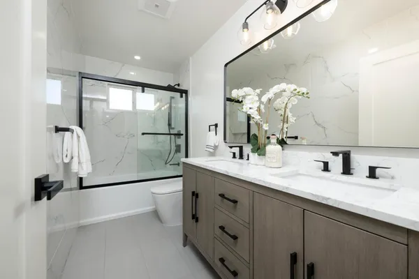 $2,998,000 | 355 Ave Alhambra, El Granada, CA 94018