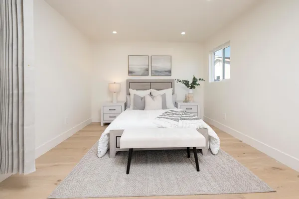 $2,998,000 | 355 Ave Alhambra, El Granada, CA 94018