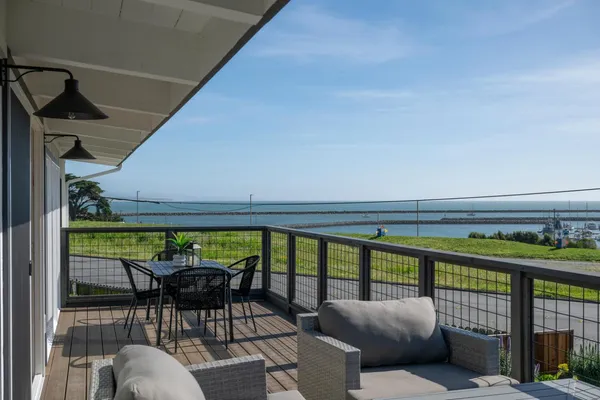 $2,998,000 | 355 Ave Alhambra, El Granada, CA 94018