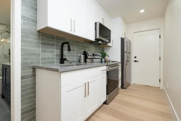 $2,998,000 | 355 Ave Alhambra, El Granada, CA 94018