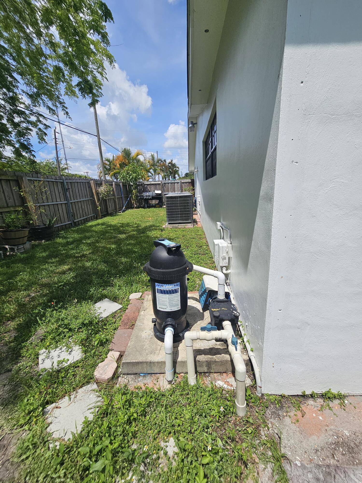 4021 East Shore Road Miramar, FL 33023 - Photo 20 of 23 20260506_115748
