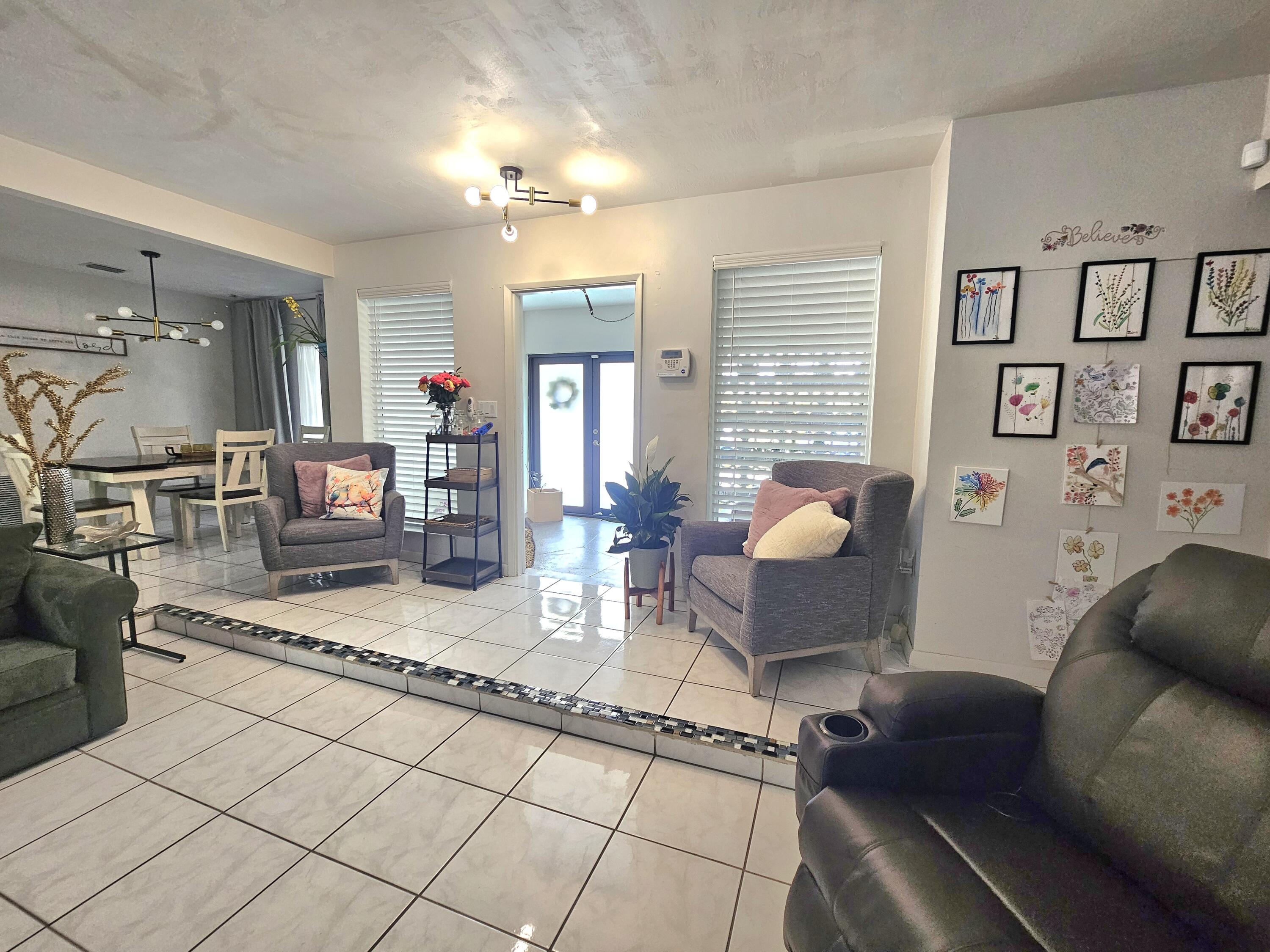 4021 East Shore Road Miramar, FL 33023 - Photo 4 of 23 20260506_115317