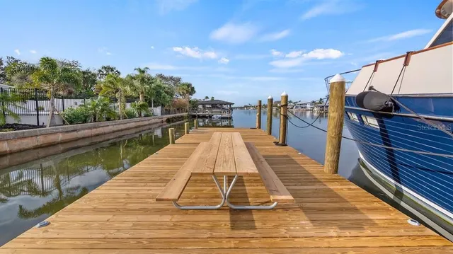 $4,950,000 | 102 East Circle, New Smyrna Beach, FL 32169