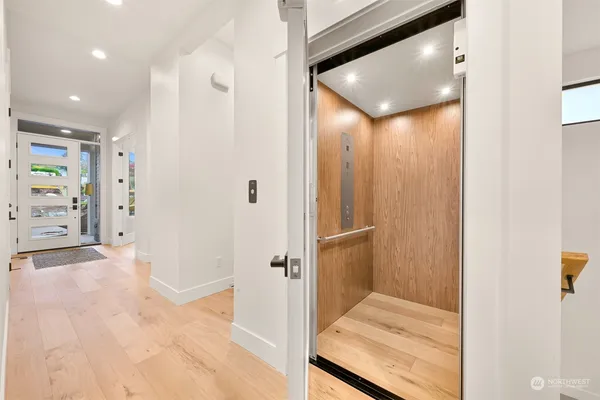 $1,975,000 | 3153 Chandler Parkway, Bellingham, WA 98226