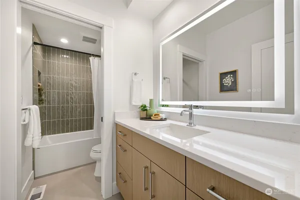 $1,975,000 | 3153 Chandler Parkway, Bellingham, WA 98226