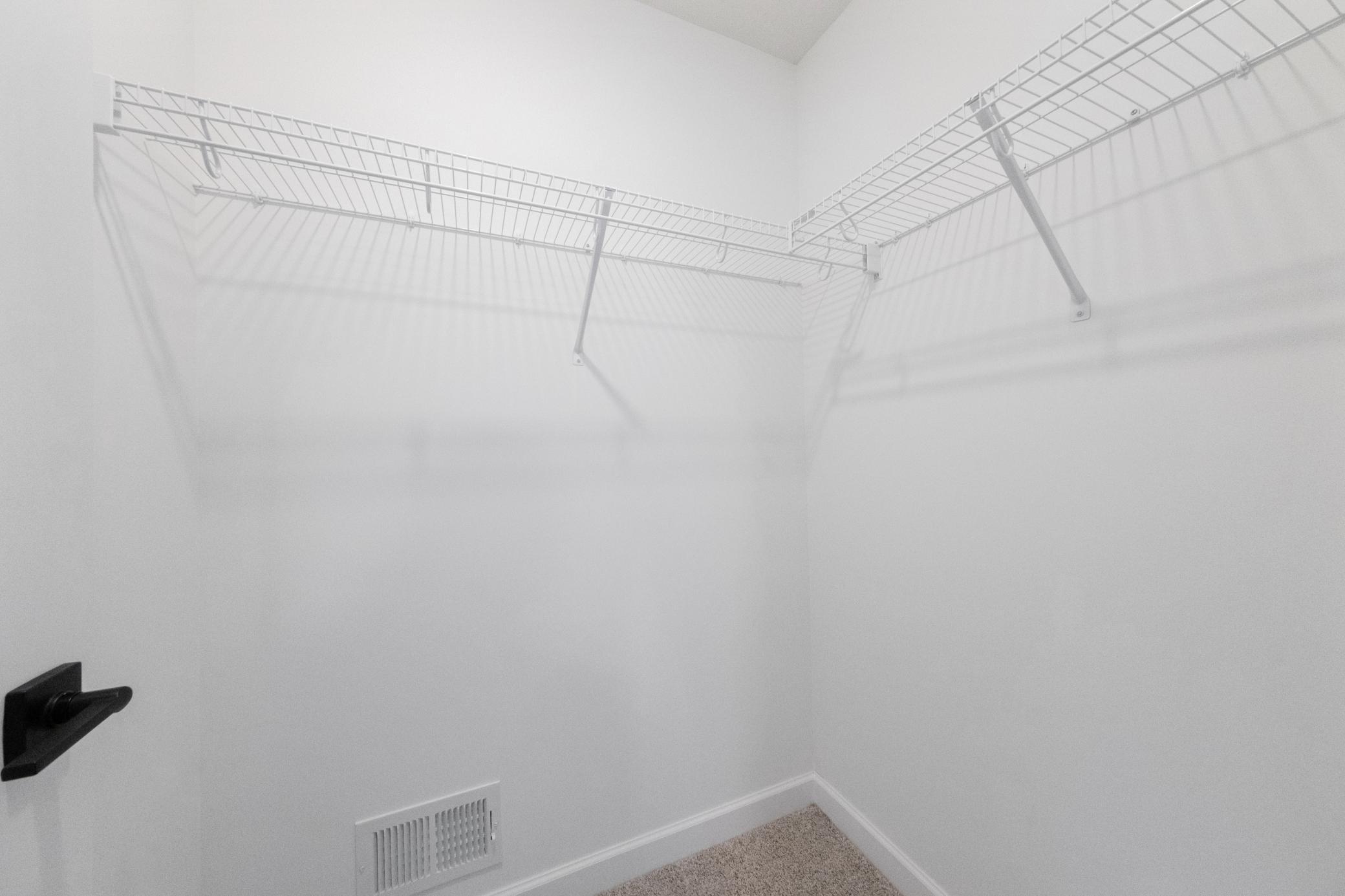 3517 Trails End Road Eagan, MN 55123 - Photo 24 of 35 Gallery Image 24
