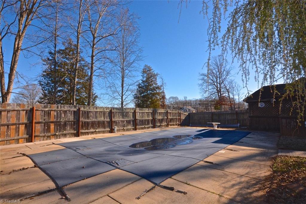 632 Ferguson Road Burlington, NC 27217 - Photo 3 of 24 Gallery Image 3