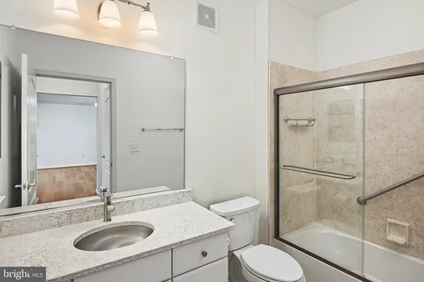 $390,000 | 8601 Roaming Ridge Way, Unit 304, Odenton, MD 21113