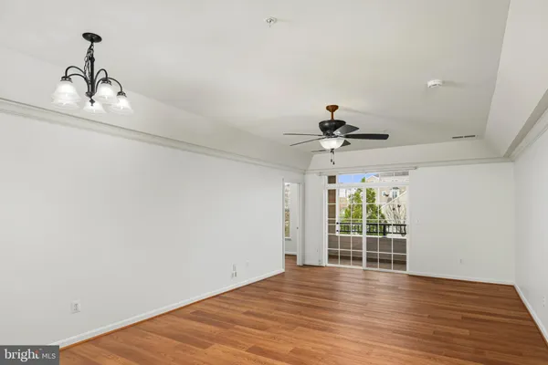 $390,000 | 8601 Roaming Ridge Way, Unit 304, Odenton, MD 21113