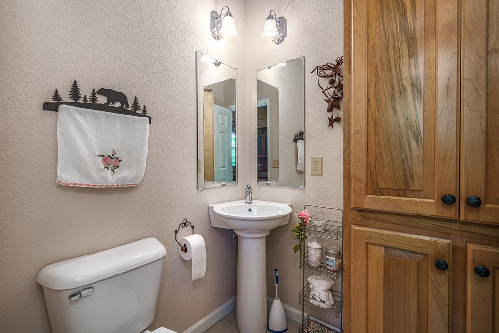 883 Village Road Murphy, NC 28906 - Photo 26 of 61