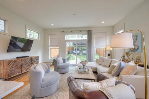$699,900 | 1344 Stainback Avenue, Nashville, TN 37207