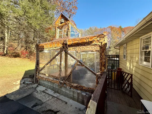 a view of a house with a park