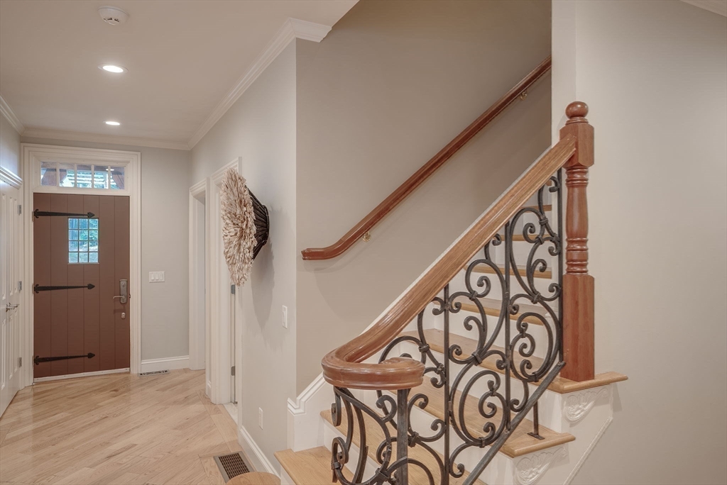 97 Fox Run Road Bolton, MA 01740 - Photo 18 of 41 Gallery Image 18