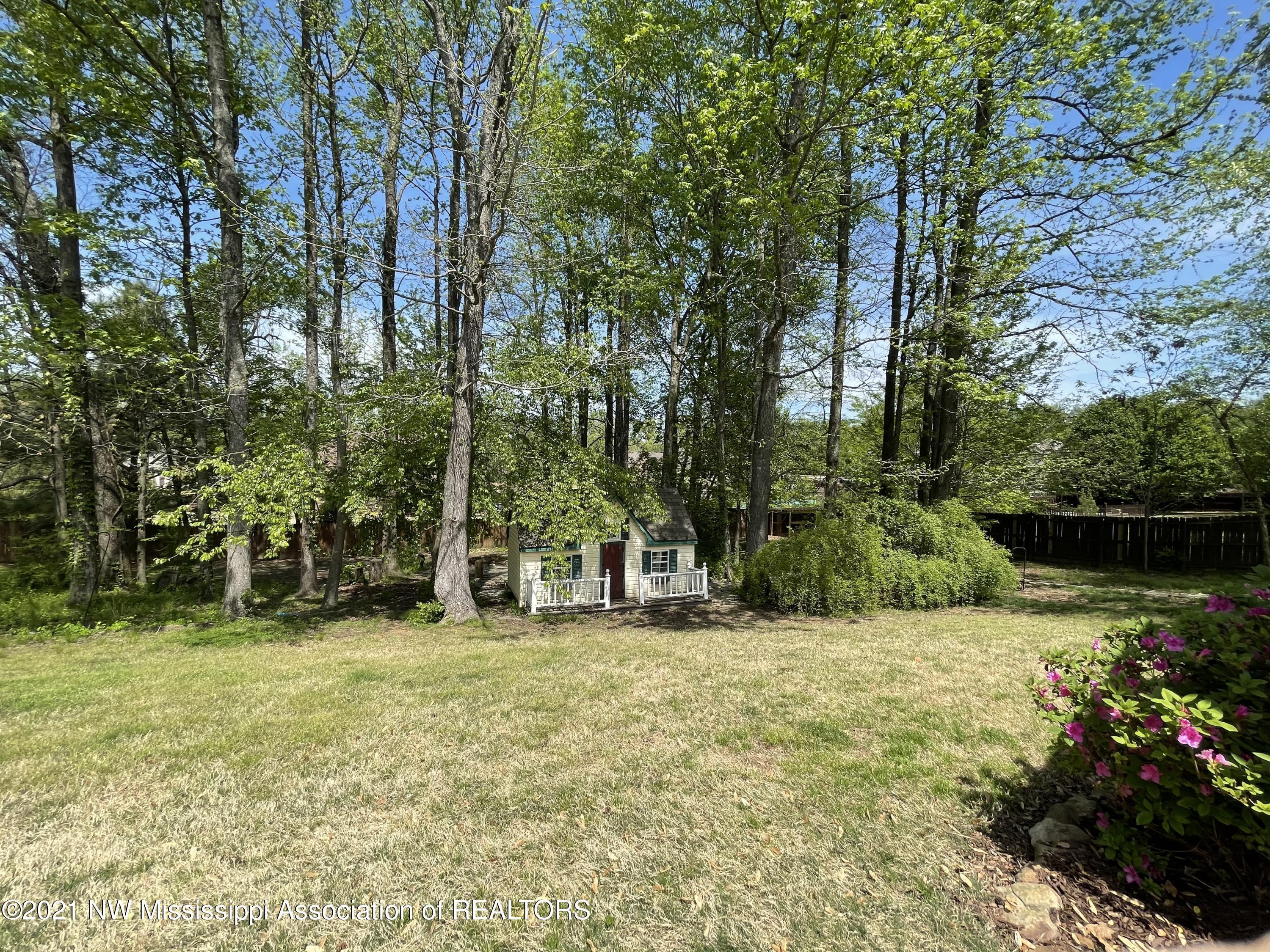 1888 Gracie Road Hernando, MS 38632 - Photo 41 of 41 19883D3D-E8FC-4A97-8325-81B6D84581E4