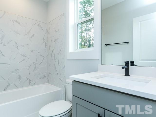 9416 Glencrest Way Raleigh, NC 27613 - Photo 11 of 29