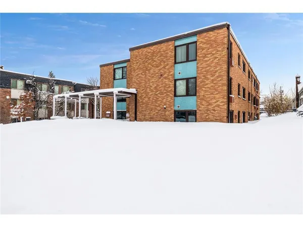 $1,195 | 99 East 54th Street, Unit 1, Minneapolis, MN 55419