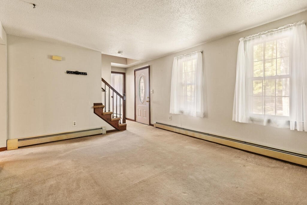 16 Dix Road Ipswich, MA 01938 - Photo 7 of 30 Gallery Image 7