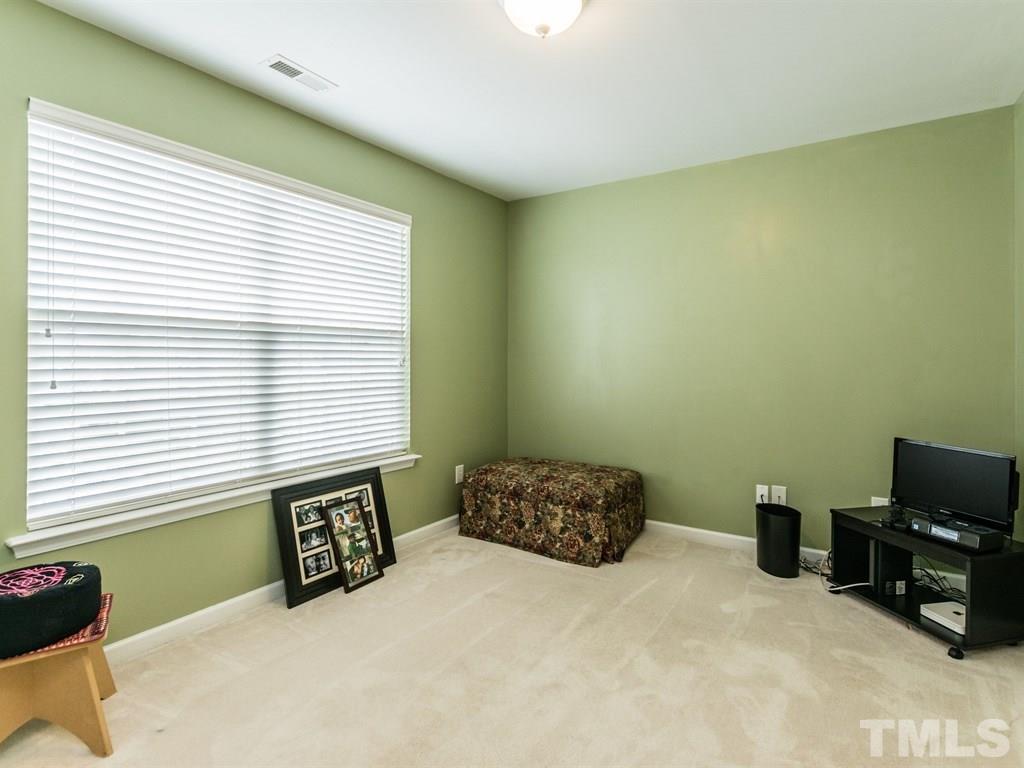 3238 Enchanting Way Raleigh, NC 27616 - Photo 17 of 25