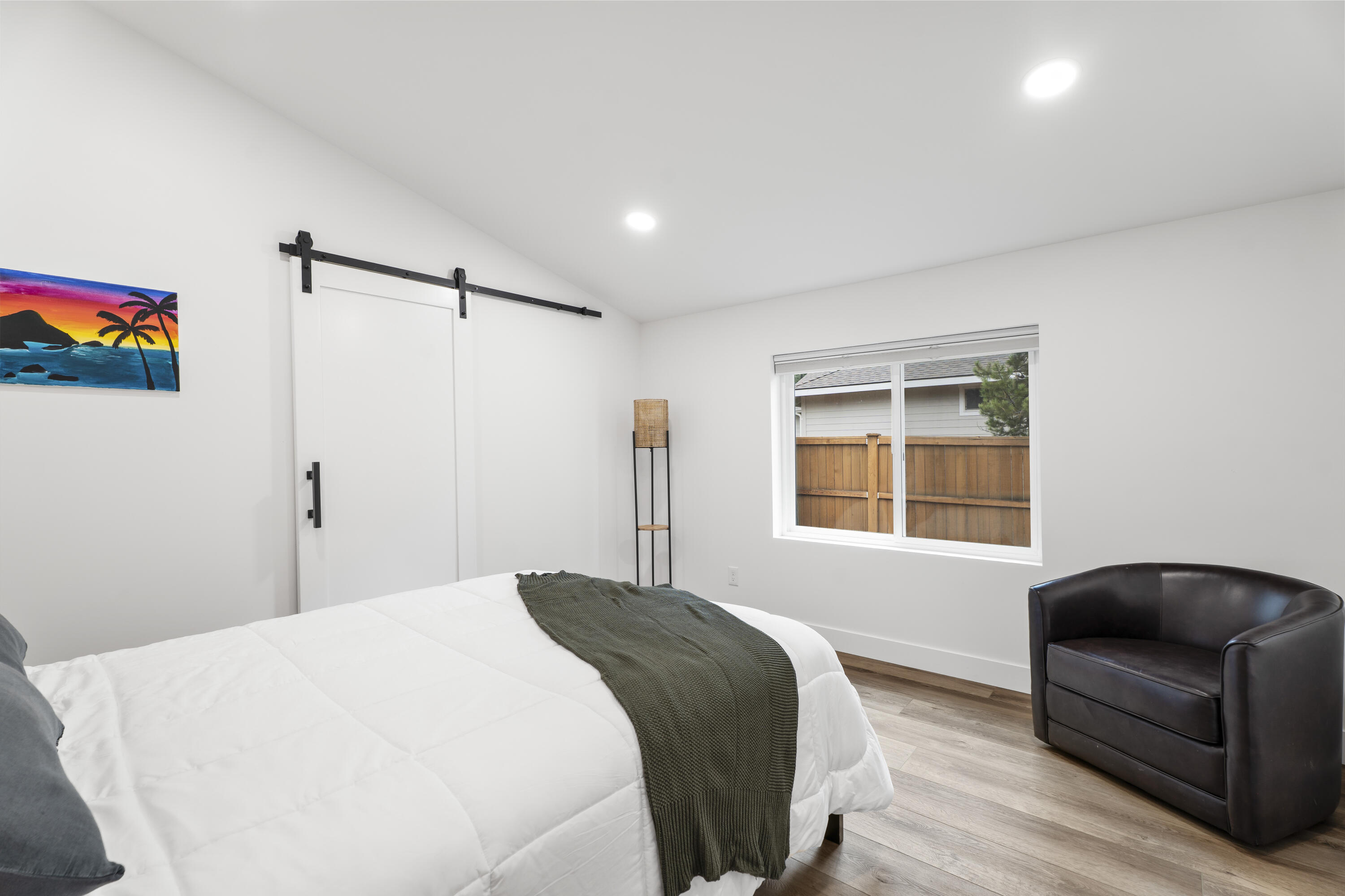 17133 Norwalk Road Bend, OR 97707 - Photo 50 of 58 46-Bedroom