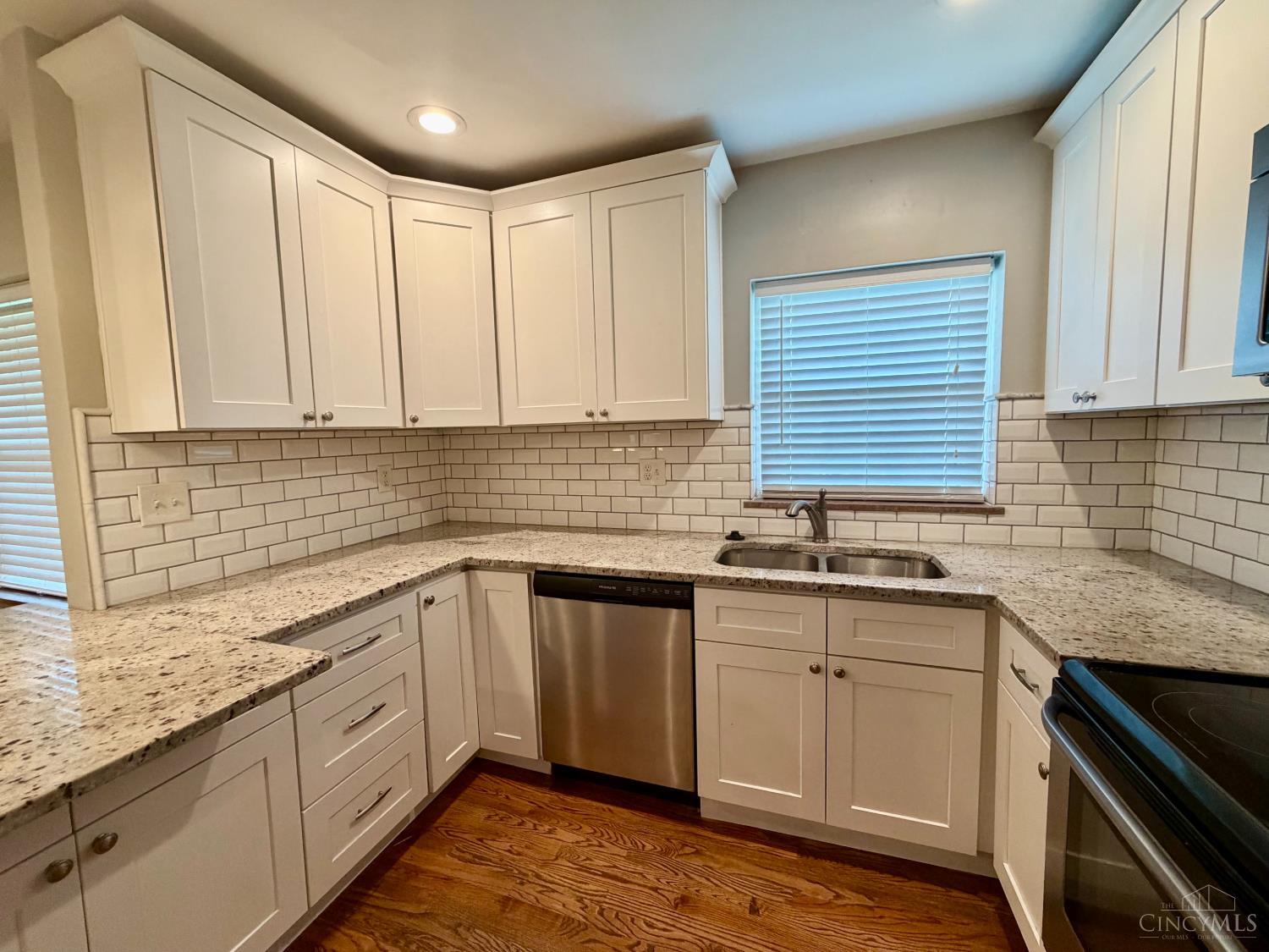 4624 Hunt Road Blue Ash, OH 45242 - Photo 5 of 13